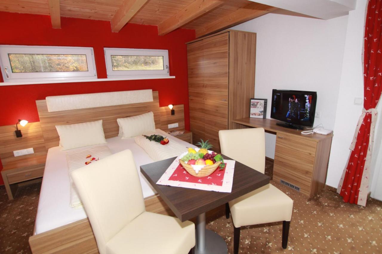 Pension Edelweiss Breitenbach am Inn Esterno foto