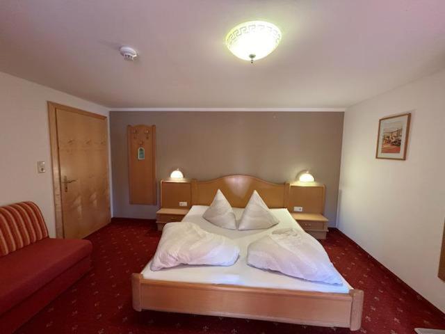 Pension Edelweiss Breitenbach am Inn Esterno foto